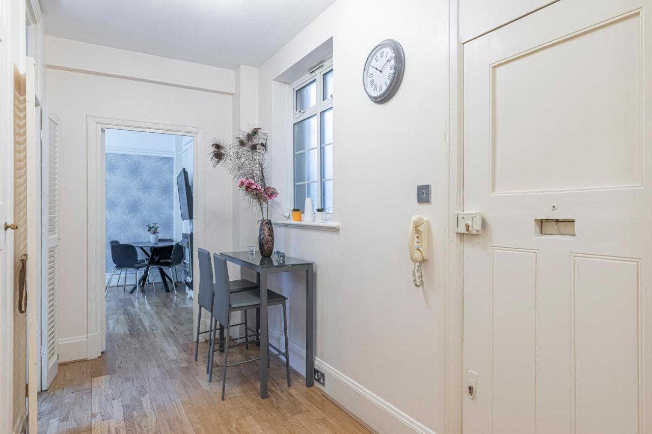 Charming 2 Bedroom Flat In Kensington High Street London Exterior photo
